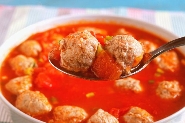 番茄牛肉丸，补气开胃特下饭，一次做一大碗不够吃，孩子吵着要