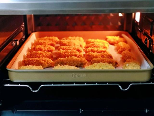 这样烤鸡翅低脂又健康，味道完全不输外面卖的，孩子们也喜欢