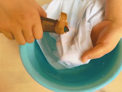 洗衣液|澎湃好物 |用它洗衣真香、真干净，34斤才百来块，能用一整年