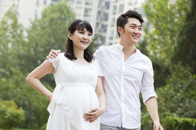 「超级宝妈」“老婆孕期屁很多,有事吗?”准爸真心发问,群友的回答却很辣眼