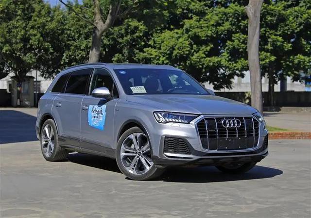 12缸年度车评选：年度豪华SUV 奥迪Q7成功非偶然