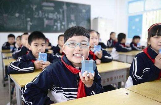 你的育儿经▲100年过去了，日韩身高大增，为什么中国娃的身高涨幅却排末位？