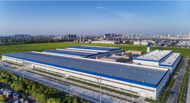 [全国党媒信息公共平台]刚刚，哪吒U首批桐乡市公务用车交付