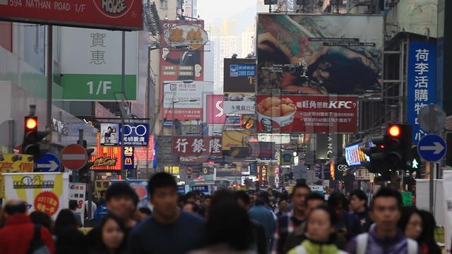 “鸽子笼”不止存在于香港，看完这些地方，我沉默了