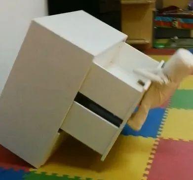 你的育儿经|童眼看世界 国门保安全
