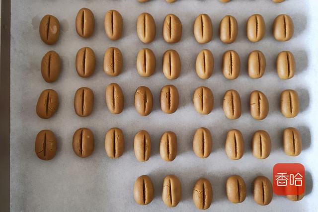 咖啡用来做饼干，酥脆香甜又提神，下午茶必备点心