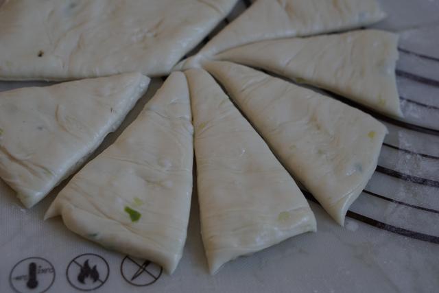 花样吃手抓饼，分享最简单做法，外酥里嫩，一口一个不想停嘴