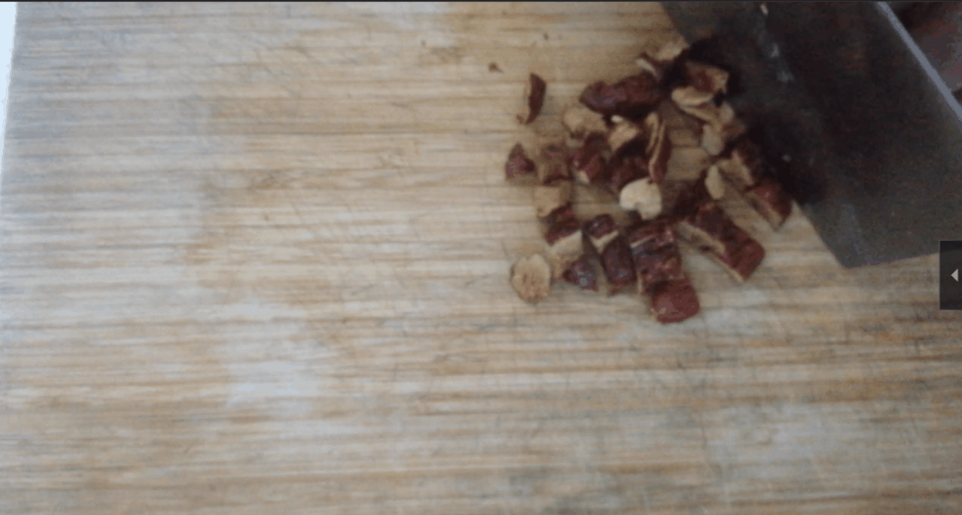 半个南瓜，1个芋头，能做什么？看看这道菜，软糯香浓低脂健脾胃