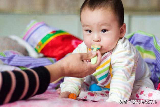 超级宝妈▲辅食怎么喂、喂什么？把握免疫力“分水岭”，宝宝体质好、不生病