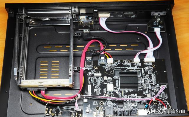 四世同堂，系统优化升级的海美迪H200 PRO蓝光播放器