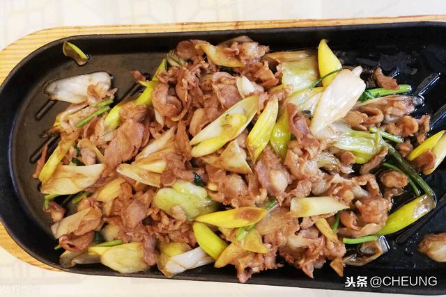 葱爆肥牛，香嫩入味家常菜，营养美味好吸收，白领必备美味