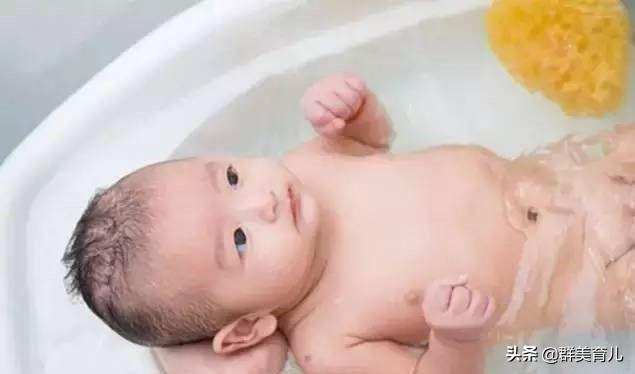 超级宝妈：美国14斤巨婴引人关注，媒体纷纷采访，“巨大儿”的困扰有哪些