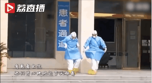 你的育儿经|周一就是“儿童节”了：你不必永远懂事，但我希望你可以偶尔幼稚