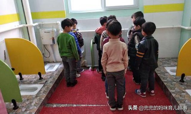 [你的育儿经]“妈妈，男孩子是怎么尿尿的啊？”孩子早期性教育，你还在回避？