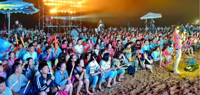 「野马踏风来」威海乳山被央媒连续“点赞”
