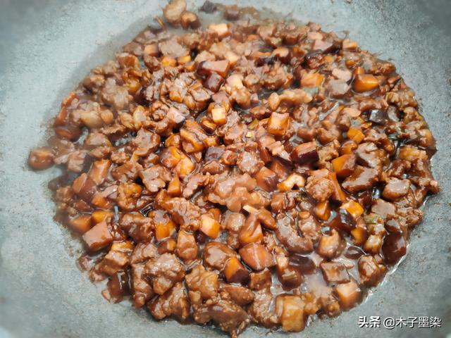 天冷赖床，这拌饭酱多做点，5天不用早起，拌饭拌面好吃又省事