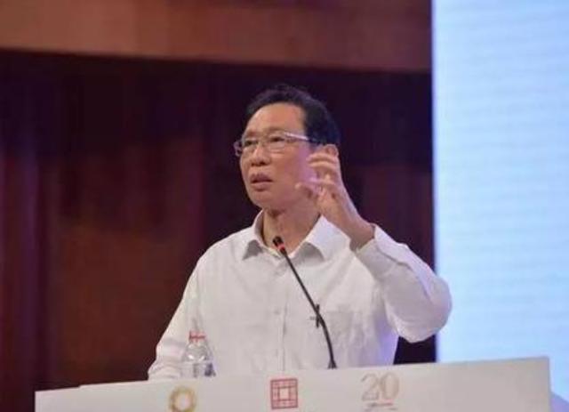 #你的育儿经#宝宝个子矮小，如何获得后天长高优势？这些身高规律，父母该知道