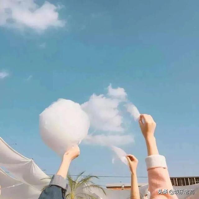 跑龙套50年，只为还房贷养儿子，73岁的他在颁奖礼宣布 干不动了|fun娱乐