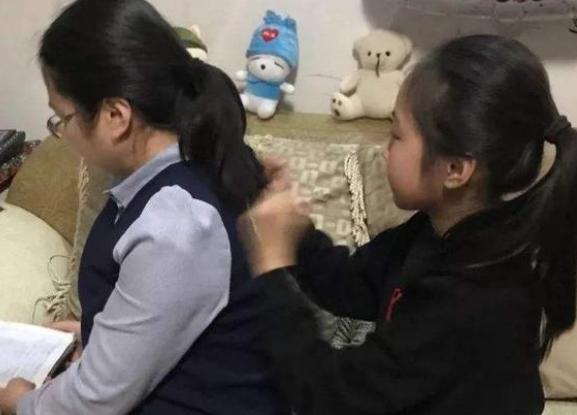 你的育儿经■为什么有的家长认为孩子要自己带比较好，你赞同吗？