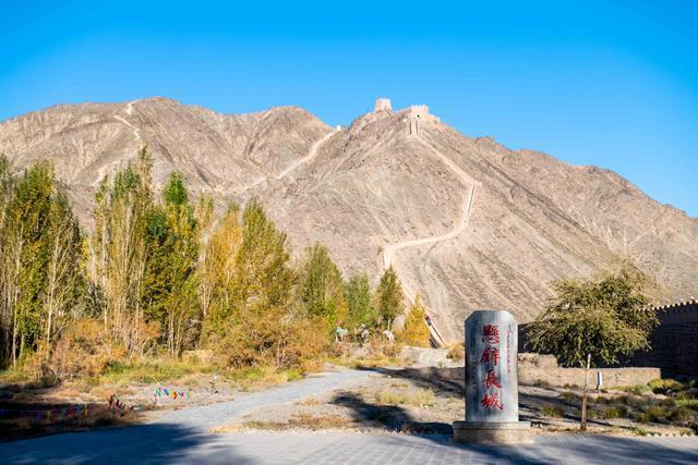 「世界那么大」我国最难攀爬也是景色最美的长城,比八达岭恢弘气势,门票仅21元