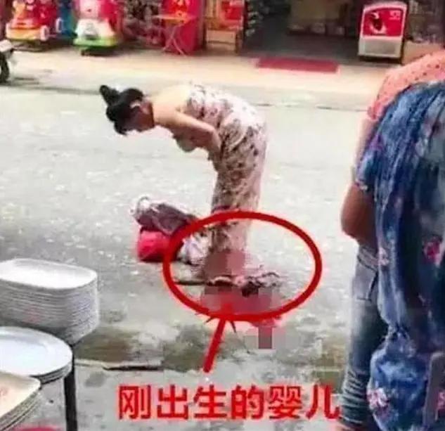 『你的育儿经』“史上最强悍”产妇火了，买菜路上生娃，拒上救护车自己抱娃回家