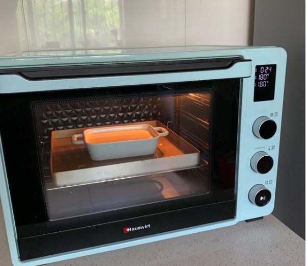 入口即化的奶香焦糖布丁，孩子的最爱，1勺接着1勺吃不停