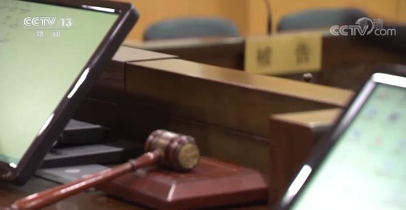 生育|未婚妈妈为生育金奔走四年：不仅为了钱，更为平等的权益