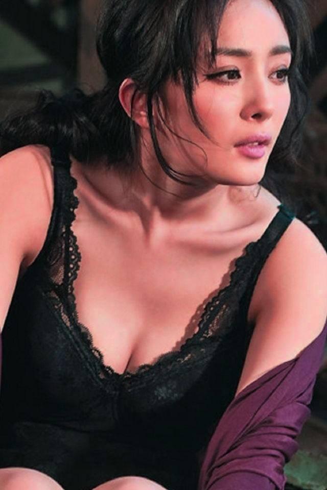 瓶的盖儿|杨幂虽照朴素，但也迷人