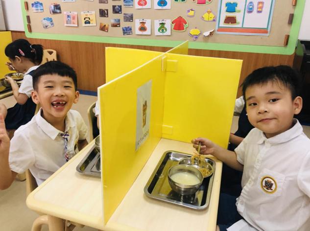 你的育儿经|实拍！四会幼儿园返园第一天，小朋友们终于又见面啦！