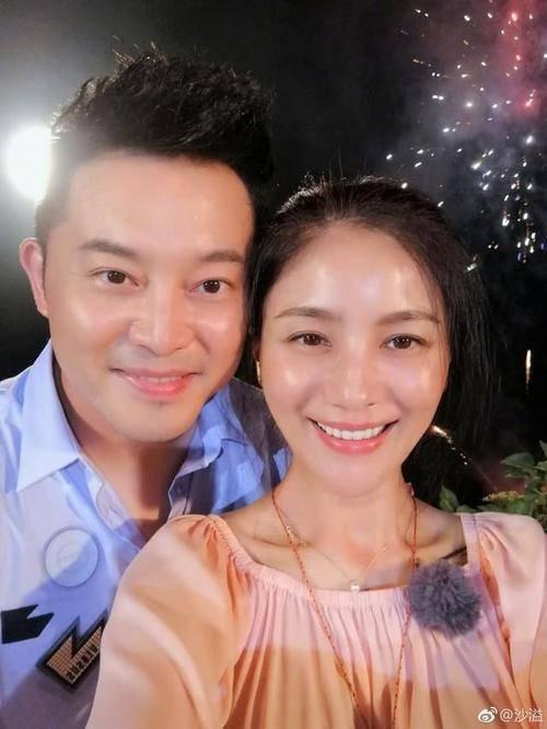 520：品完娱乐圈这些明星夫妻的高甜瞬间，我又相信爱情了影视交流地