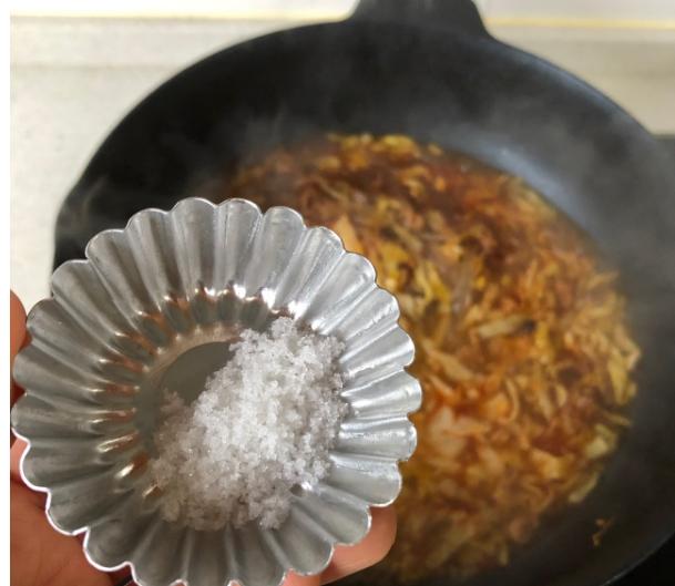 一道家常下饭菜，不仅好做还好吃，动手做起来