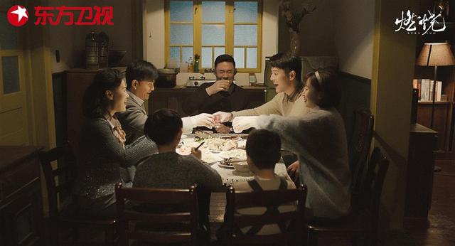 一桩跨越30年的大案,牵扯出警察世家恩怨纠葛|上观新闻