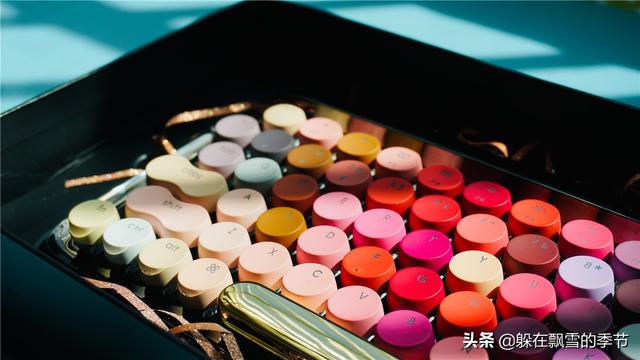 送女朋友的口红色号集齐了没？让洛斐DOT圆点一键帮你搞定