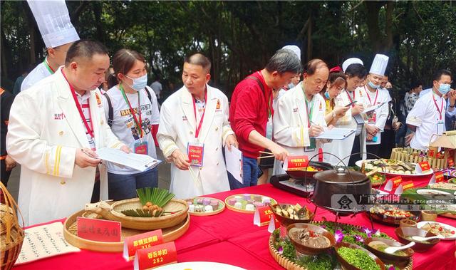 广西|&quot;壮族三月三&quot;桂味飘香 广西非遗特色美食大赛举行