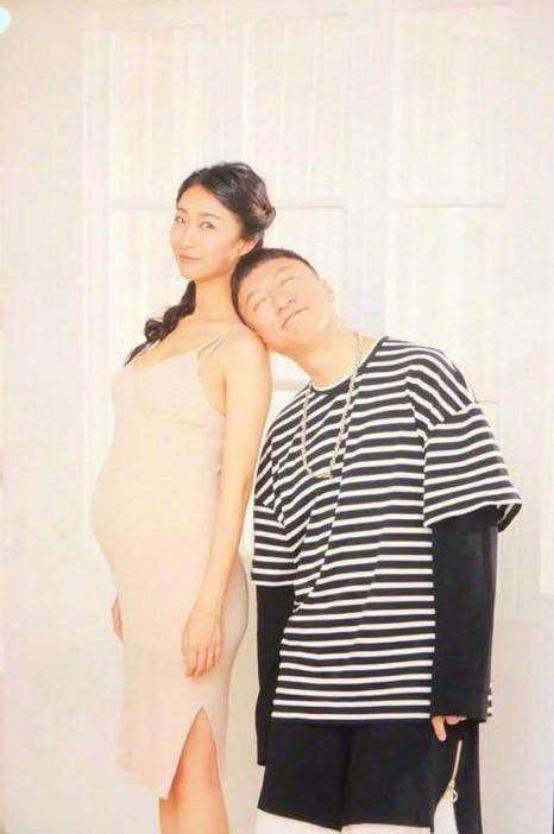 孙红雷与娇妻有多甜？每天给妻子送花、备宵夜，硬汉化身为女儿奴|9号放映厅