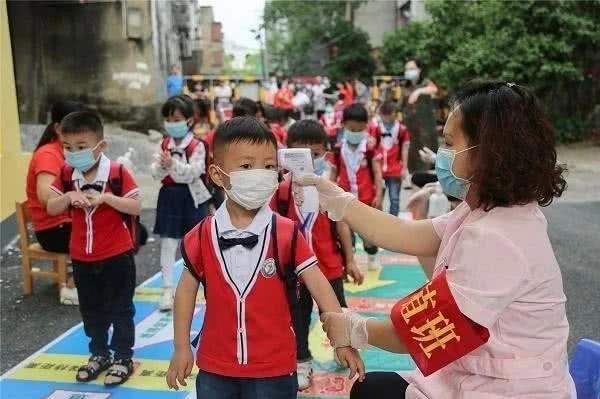 超级宝妈|幼儿园预交的学费能退吗？很多幼儿园选择沉默，其实教育部已明示