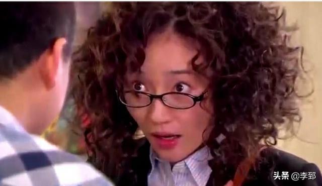 焦俊艳与白百何的“小妞片”之战|电影工厂