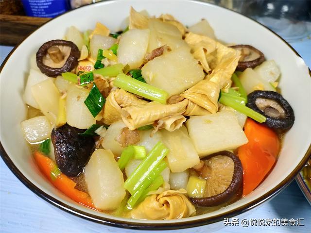 冬季最应给孩子吃这菜，5元炖一大锅，实惠好吃，比牛肉羊肉解馋