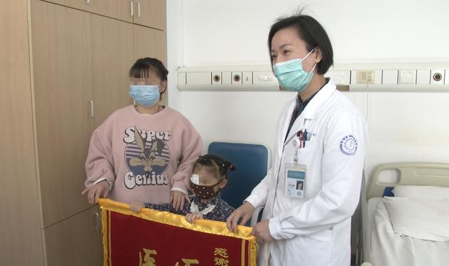 [你的育儿经]无锡4岁小女孩角膜裂伤感染，一根吸管闹的
