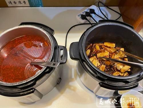 昆明素食餐馆悄然兴起 吃素食就能养生吗