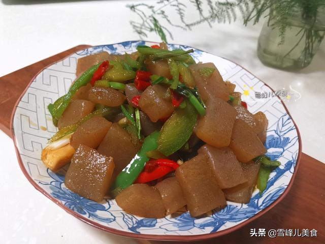 邻居送来此菜，告诉我宁可不吃肉也要常吃它，网友：中国好邻居