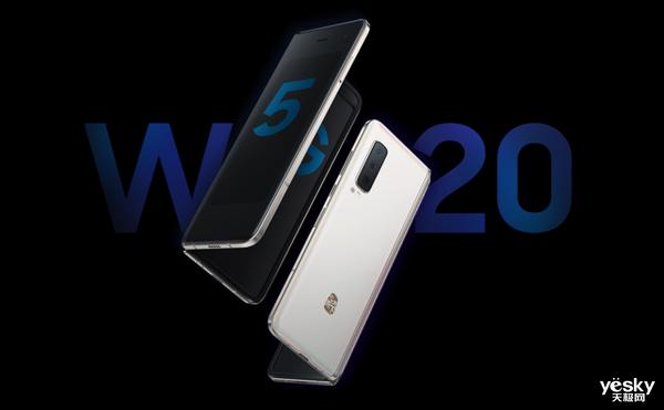 [环球网]两代折叠屏手机 三星Galaxy Z Flip与Galaxy Fold选谁？