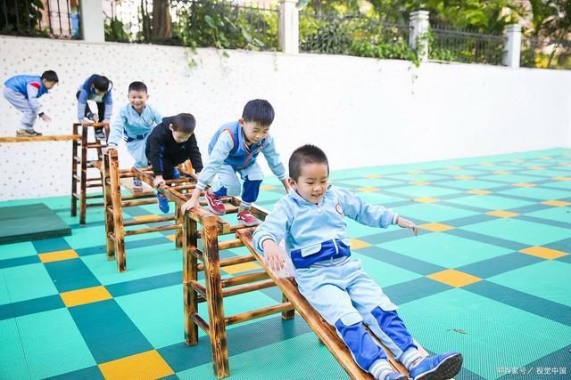 你的育儿经@高三开学让人忙得焦头烂额，幼儿园就别添乱了！教育应当实事求是