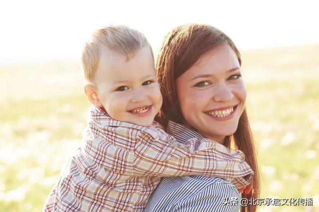 超级宝妈|童年只有一次，孩子怎么过才最幸福？