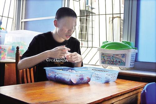 奋斗吧小青年|孩子有以下3种行为时，揍他要趁早，长大以后就不好管不了