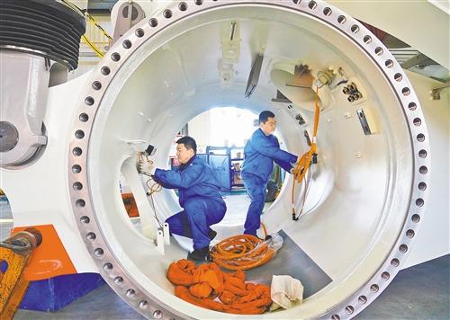 稀土|特色筑巢 产业蝶变