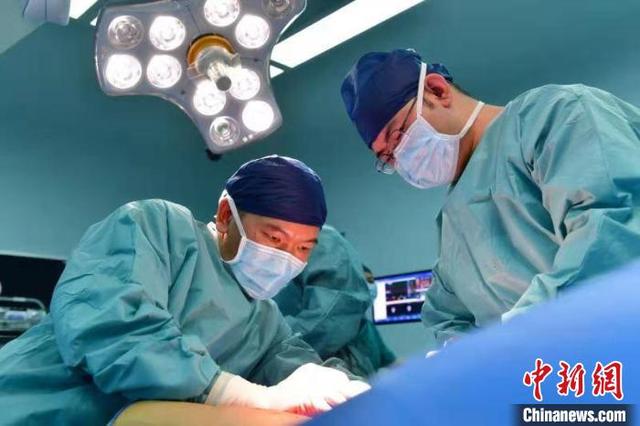 放疗|专家创新开展“手术+术中放疗”“根治+保肢”造福软组织肉瘤患者