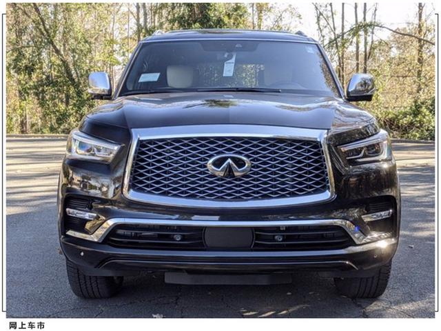 英菲尼迪QX80实拍！搭5.6L V8引擎，双色内饰+嵌入式大屏