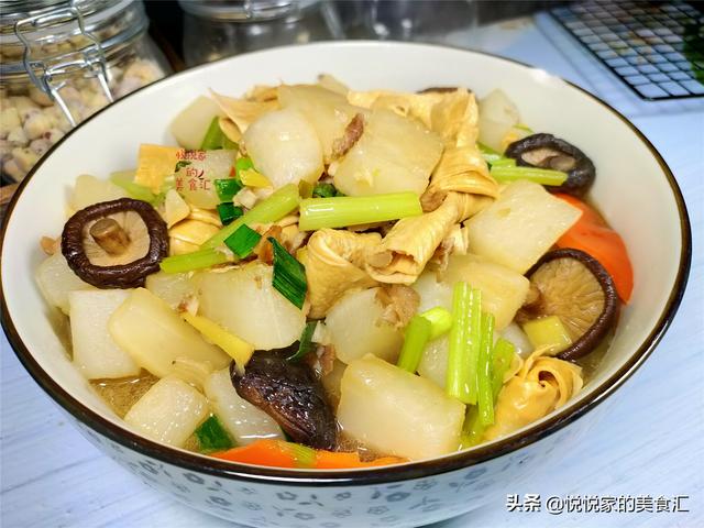 冬季最应给孩子吃这菜，5元炖一大锅，实惠好吃，比牛肉羊肉解馋