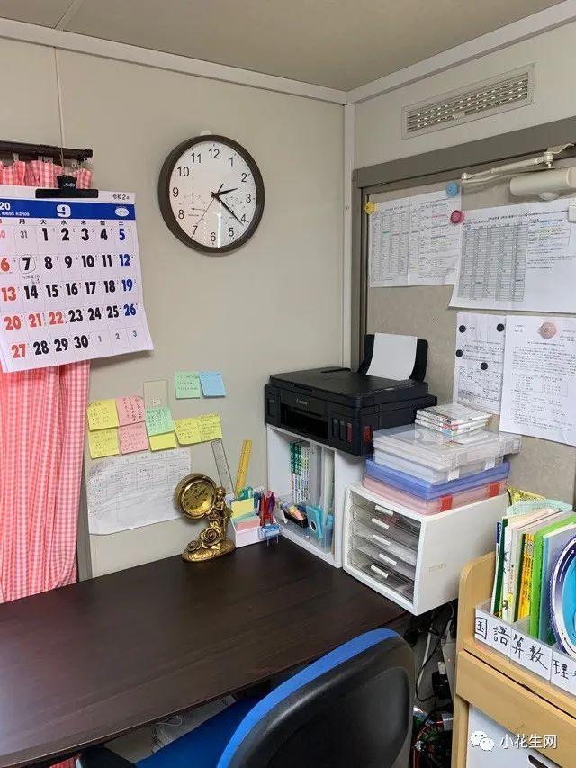 孩子|三个妈妈给娃精心布置“书桌区”，好多“鸡娃小心机”